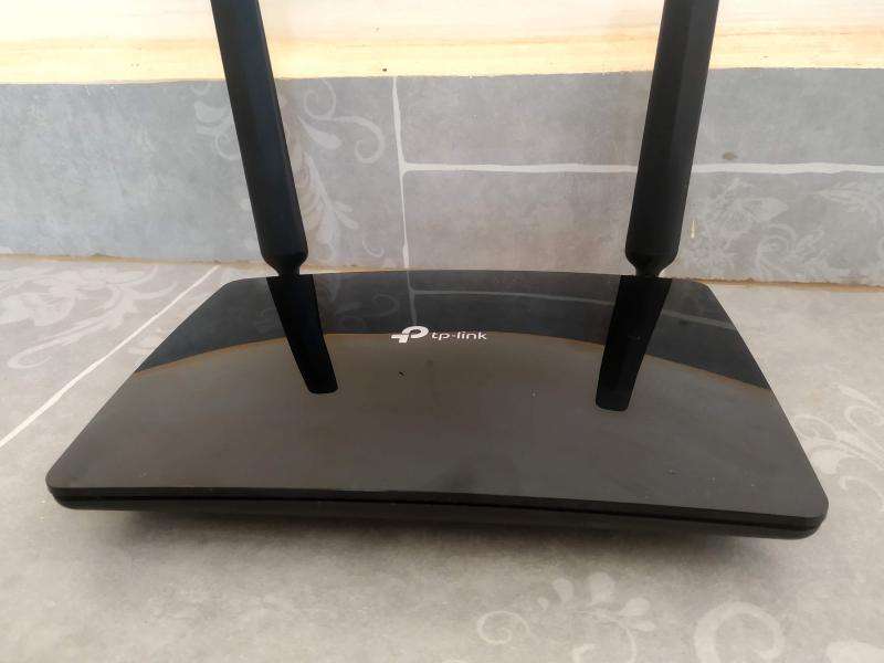 TP-Link TL-MR6400 300 Mbps Wireless N - 4G LTE Router