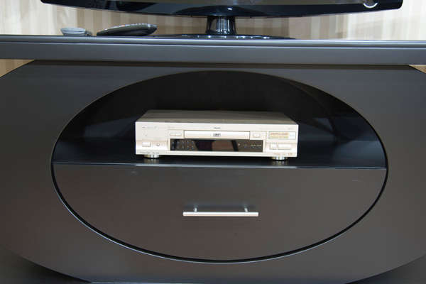 Sable Plasma TV Stand