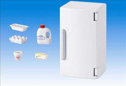 Sylvanian Toys: Fridge and Accessories