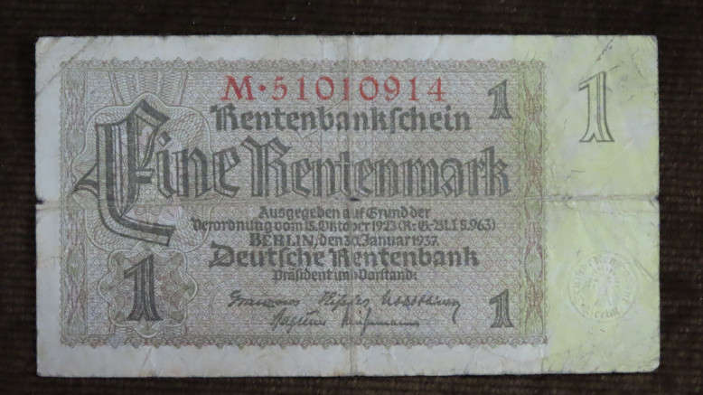 Germany - 1 Mark, 1937, p-173b 8 Digit Serial Number