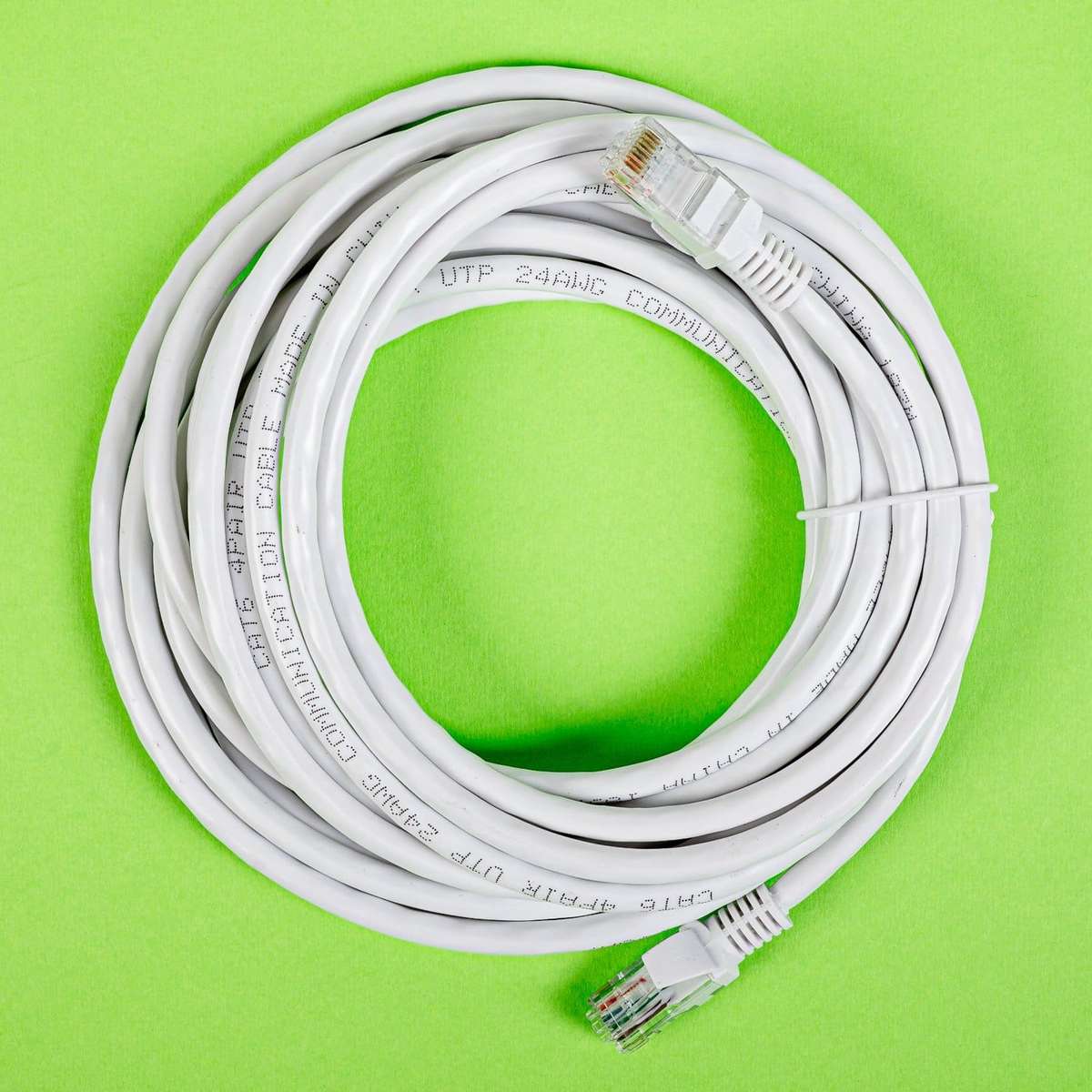 Gizzu Cat6 UTP Fly Lead Ethernet Network Cable 5m  White