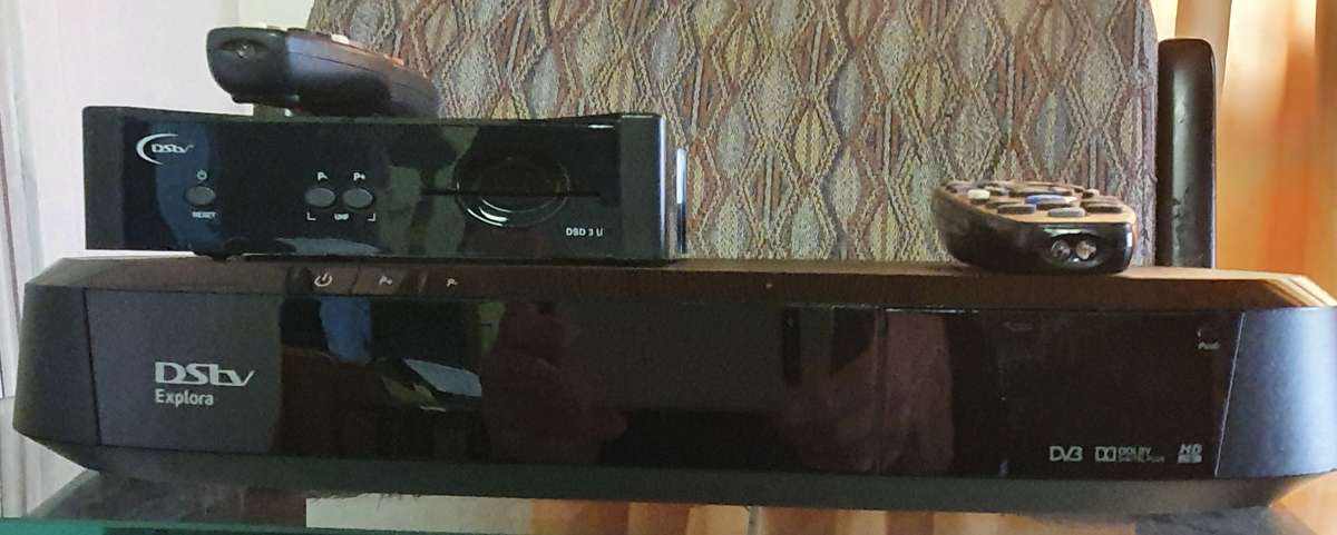 (Item 01057) DSTV Explora Decoder