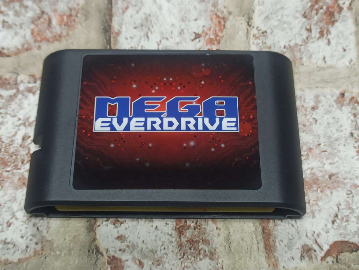 Sega Megadrive : Everdrive Flash Cart (New)