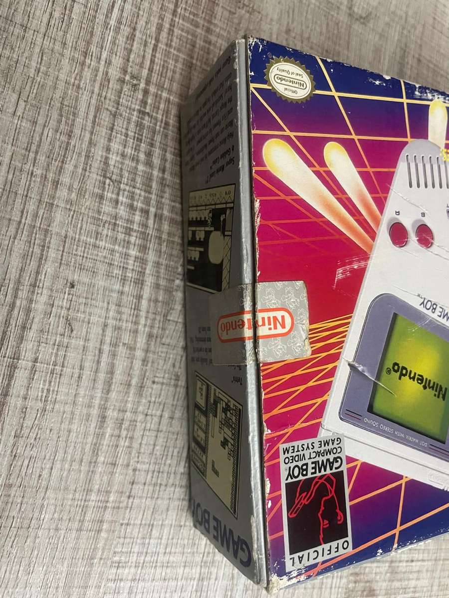 Nintendo Gameboy DMG Console Boxed ()