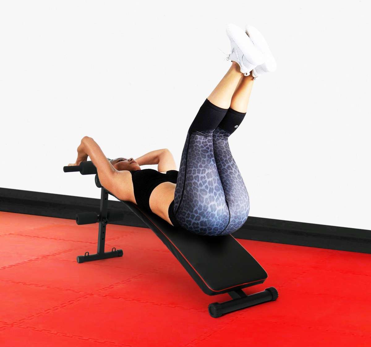 Fine Health - Adjustable Folding Sit Up Bench