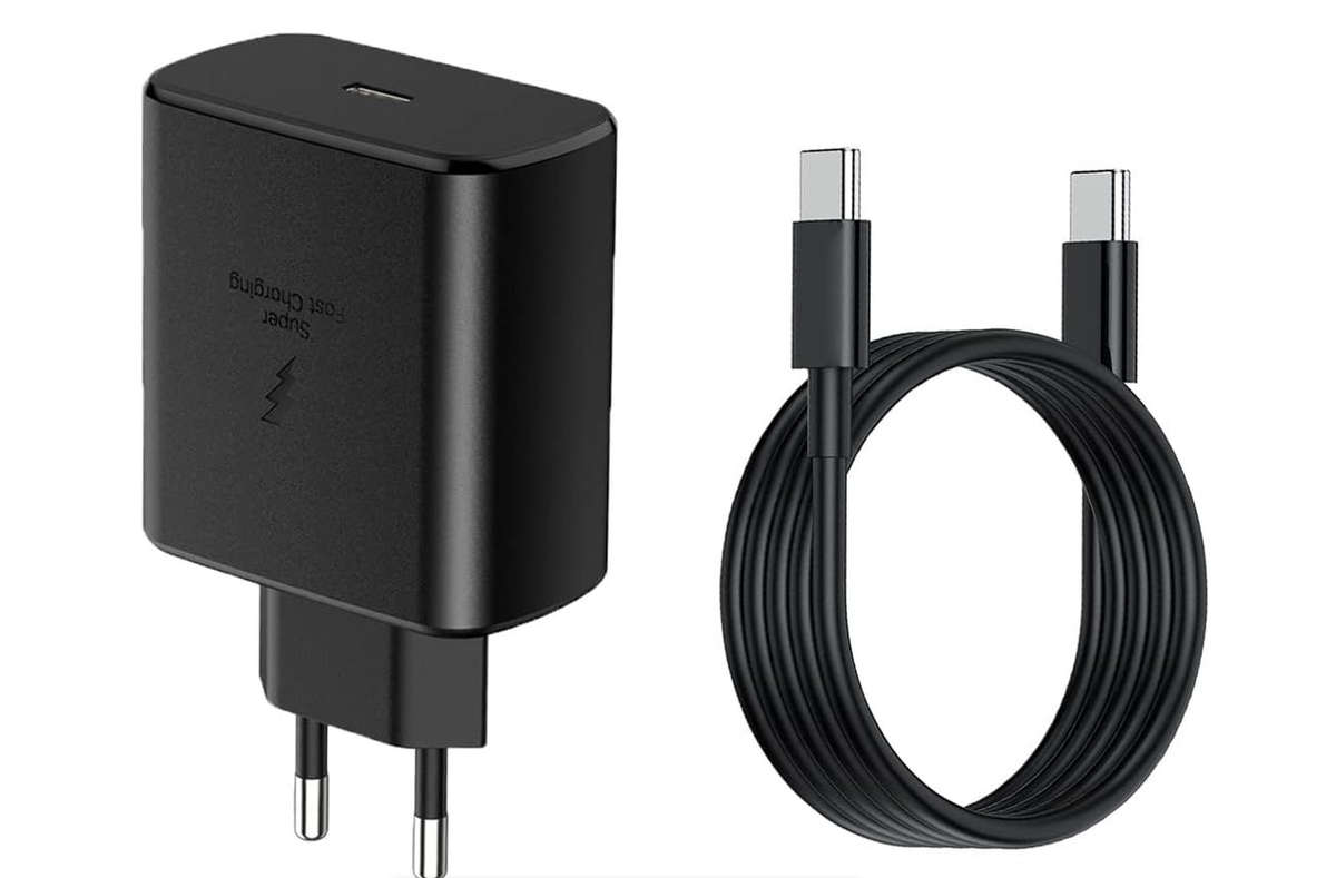Fast Charging 25W Adapter & Type-C Cable Compatible for Android Black