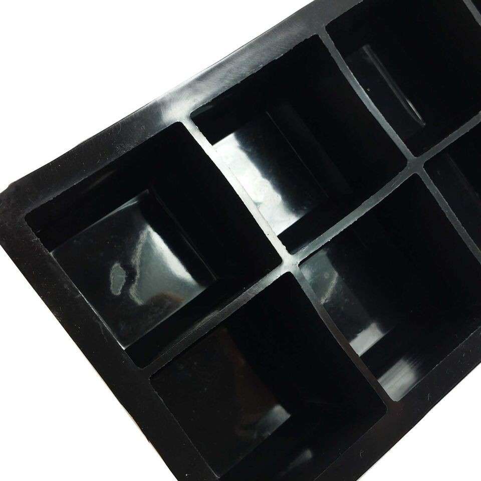 Gin Tribe - C12_50  Large 8 Mega-Ice Hole Silicone Gin Whisky & Brandy Ice Cube Tray - Black - Gin