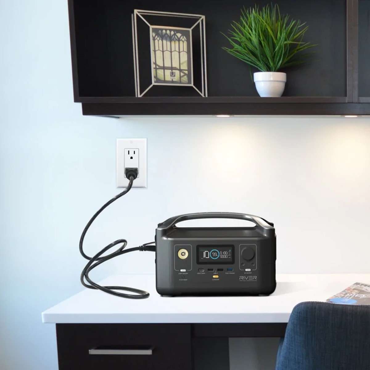 EcoFlow River Portable Power Station - 288Wh Battery (SA Plug Socket Adapter Included)