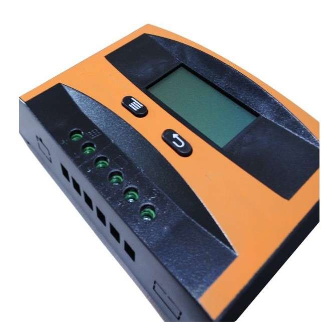 Solar Charge Controller - 12/24V - 40A