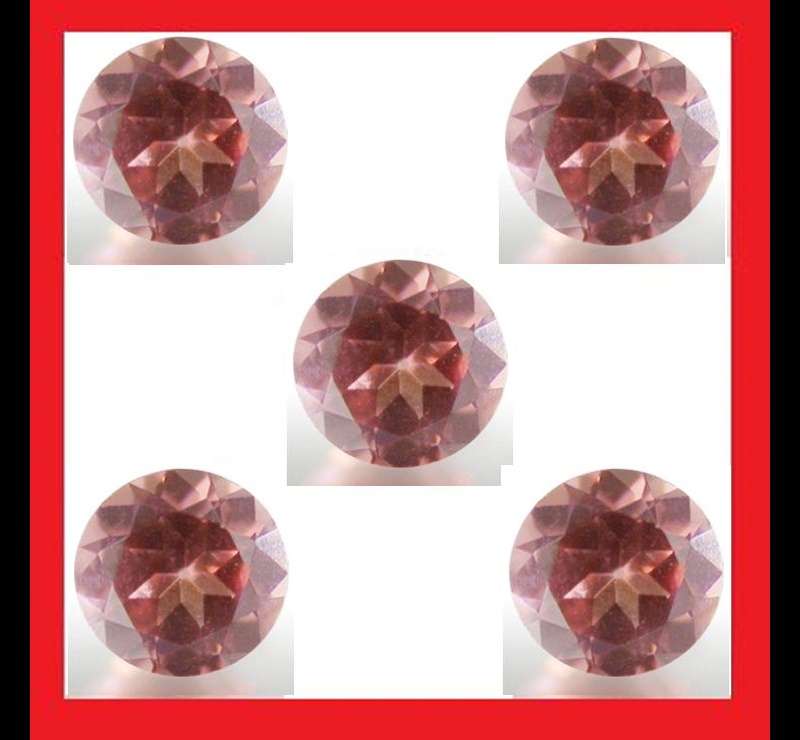 Imperial Garnet [Mozambique] - Faceted Round Shape - +/- 0.031cts