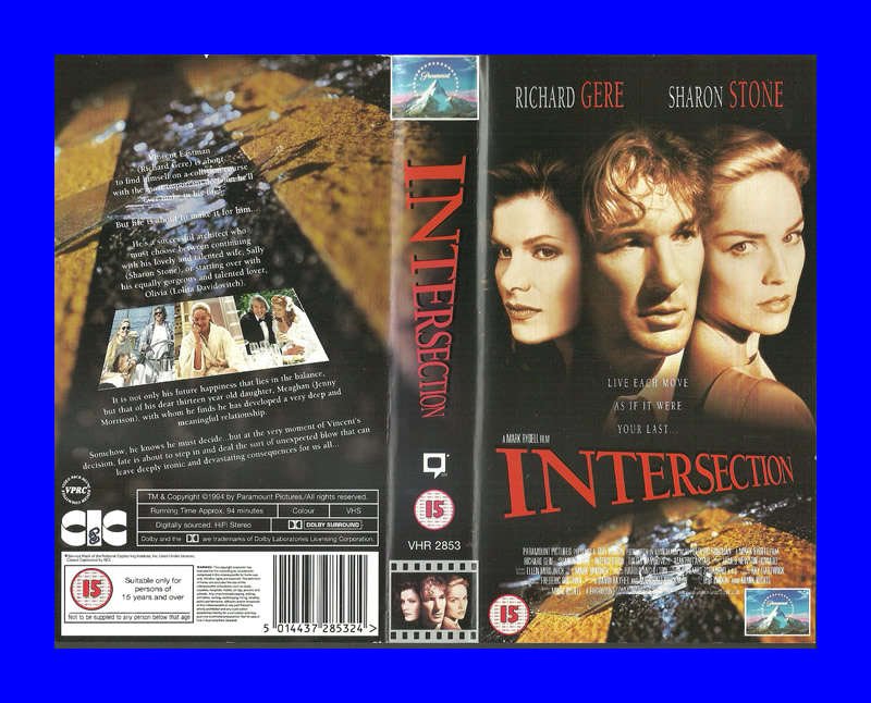 VHS CASSETTE  -  INTERSECTION (RICHARD GERE & SHARON STONE)