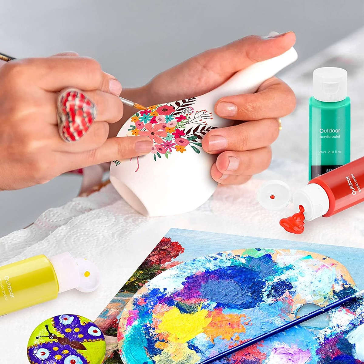 Spreey Acrlyic Paint