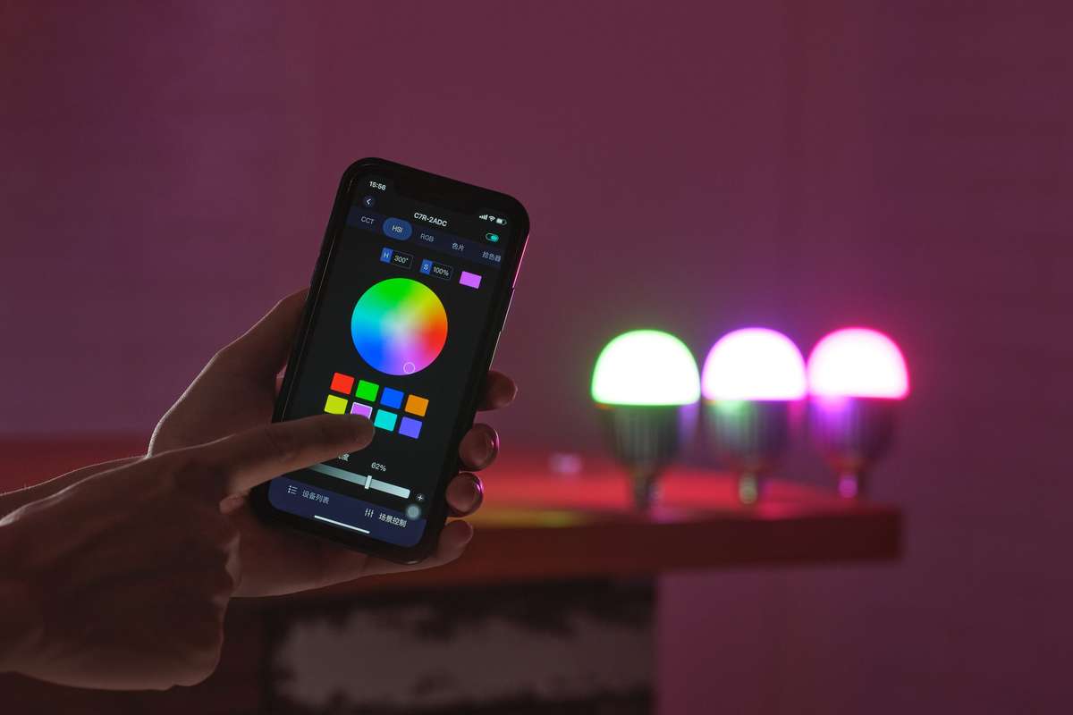 Godox C7R KNOWLED RGBWW Creative Bulb Light