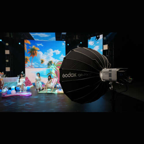 Godox Litemons LE200Bi Bi-Colour LED Monolight (Black)