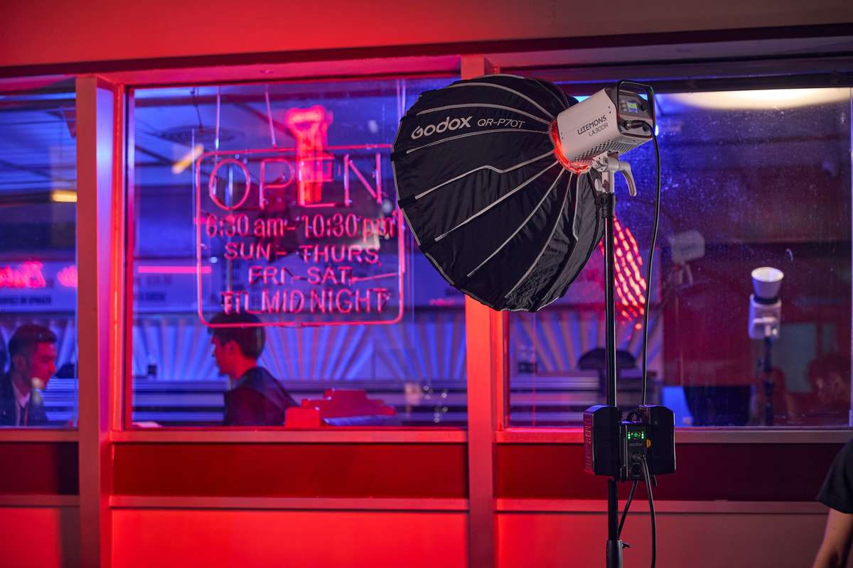 Godox Litemons LA300R RGB LED Monolight Kit