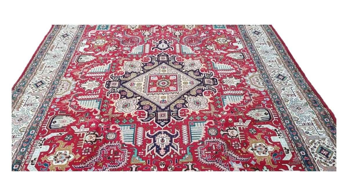Persian Tabriz Carpet - 396cm x 310cm Hand-Knotted