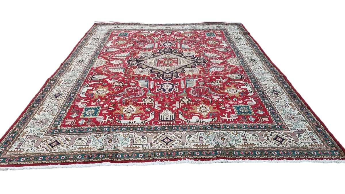 Persian Tabriz Carpet - 396cm x 310cm Hand-Knotted