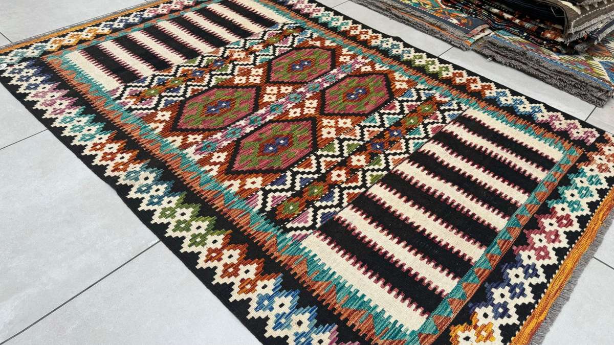 Afghan Chobi Kilim 195cm x 134cm Hand Made