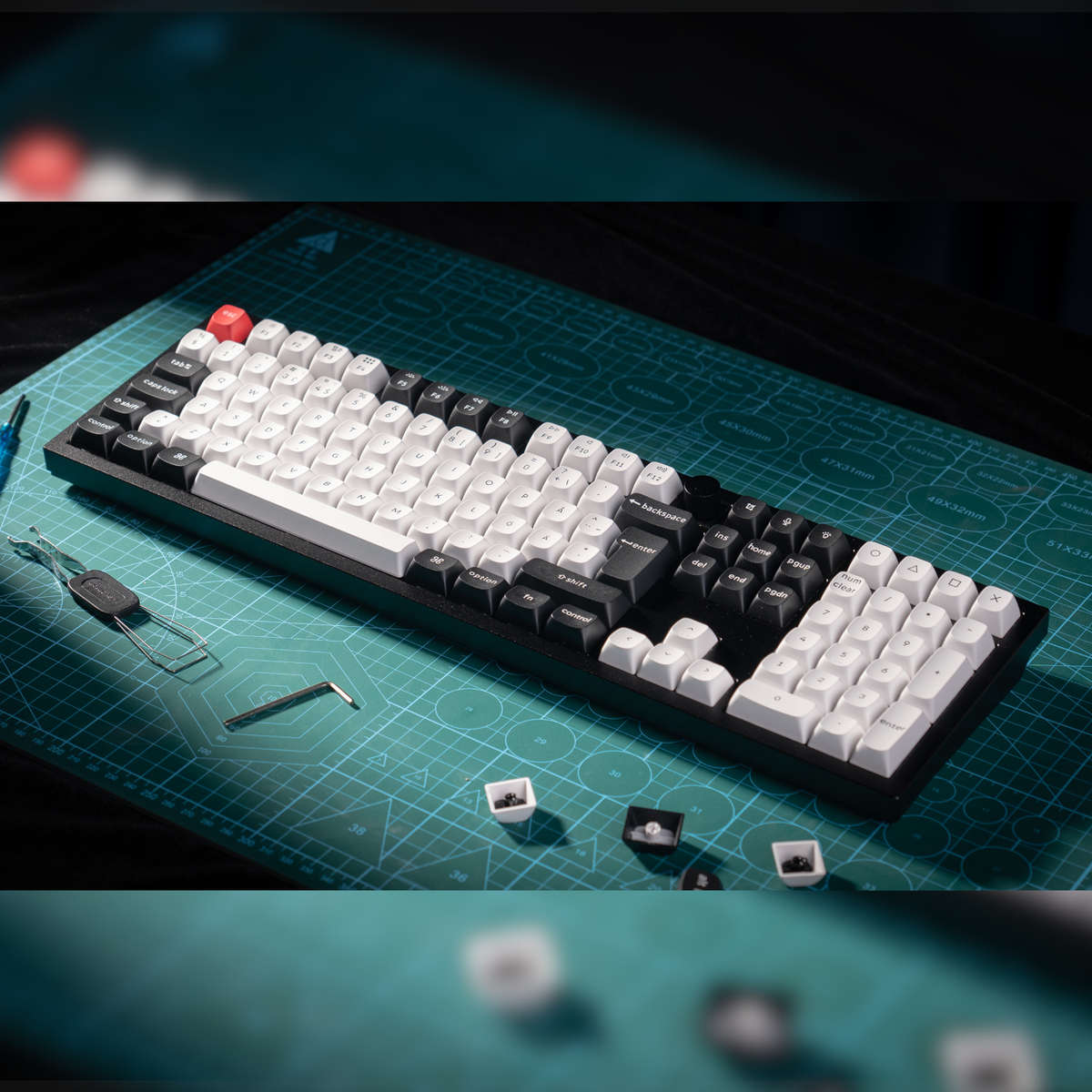 Keychron Q6 HE QMK Full-size Wireless Custom Mechanical Keyboard (Nebula Switch) – Carbon ...