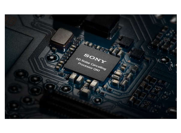 Sony WH-1000XMK3 Wireless Bluetooth NFC Headphones - Silver