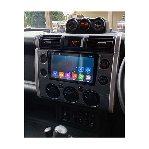 Toyota FJ Cruiser Android GPS Navigation Radio with built-in wireless CarPlay
