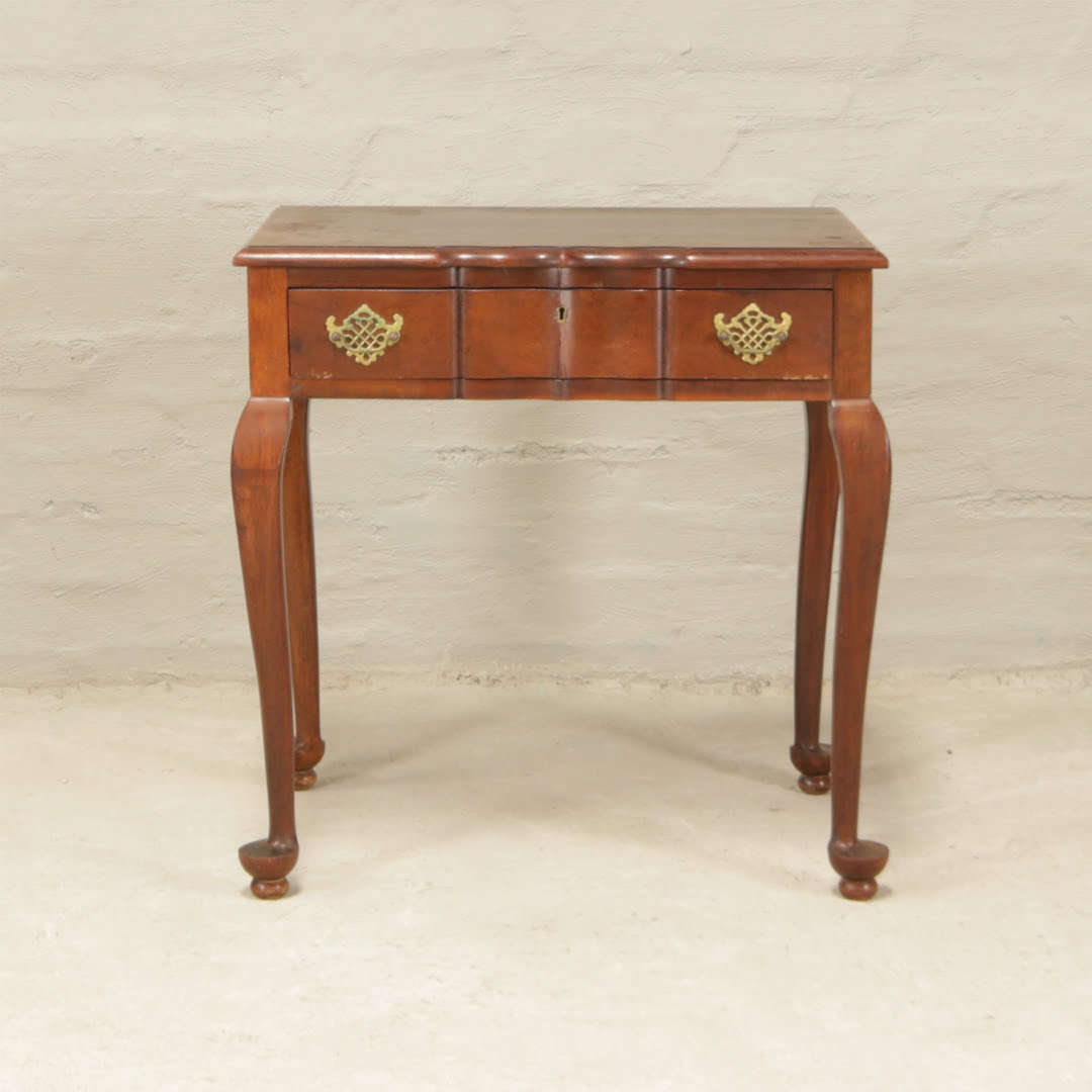 Small Imbuia Side Table