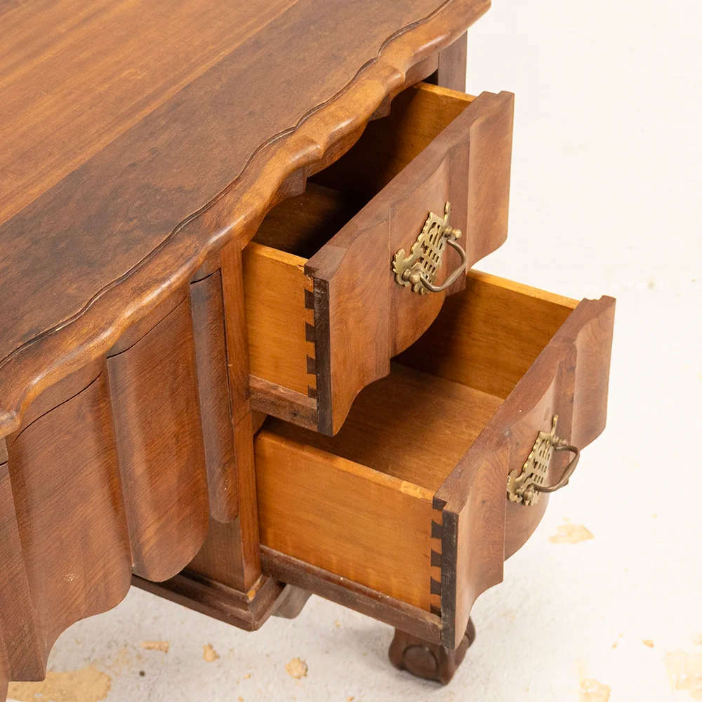 Dressing Table 3 Mirrors