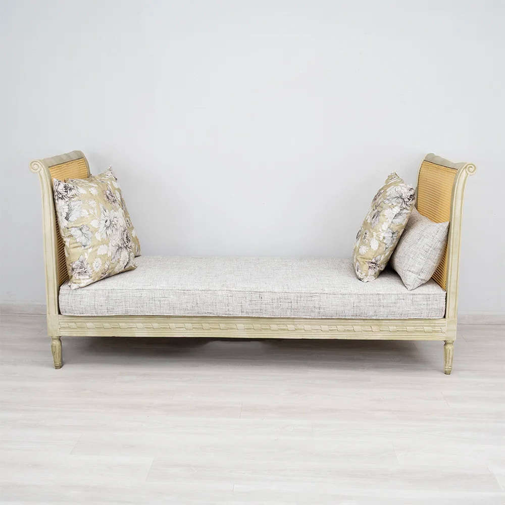 French Country Day Bed