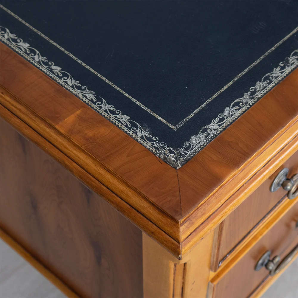 Leather Yellow Ladies Desk