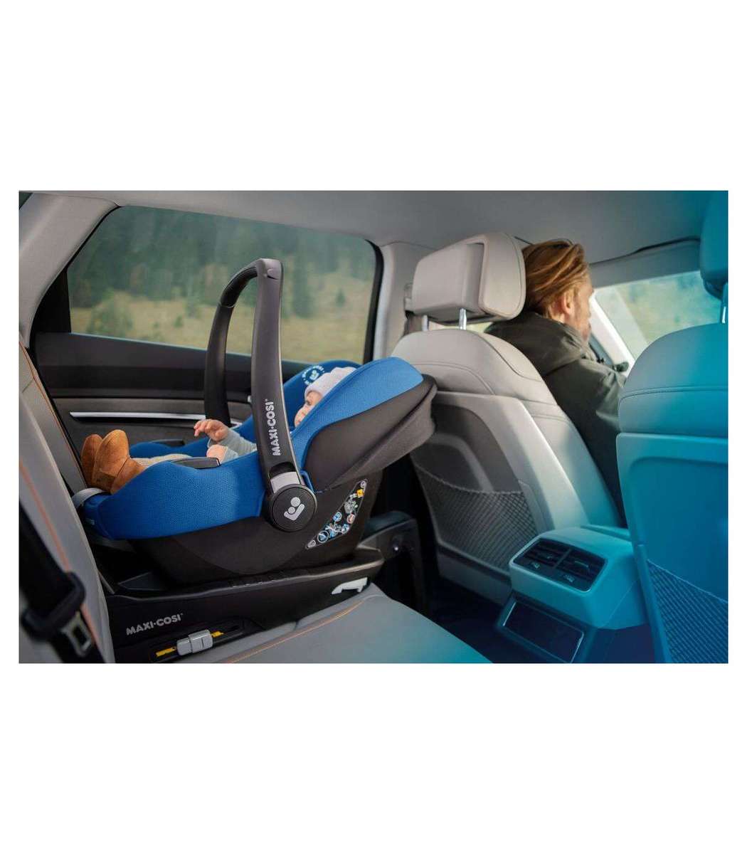 Maxi-Cosi FamilyFix 2 Base RETAIL PRICE: R3600