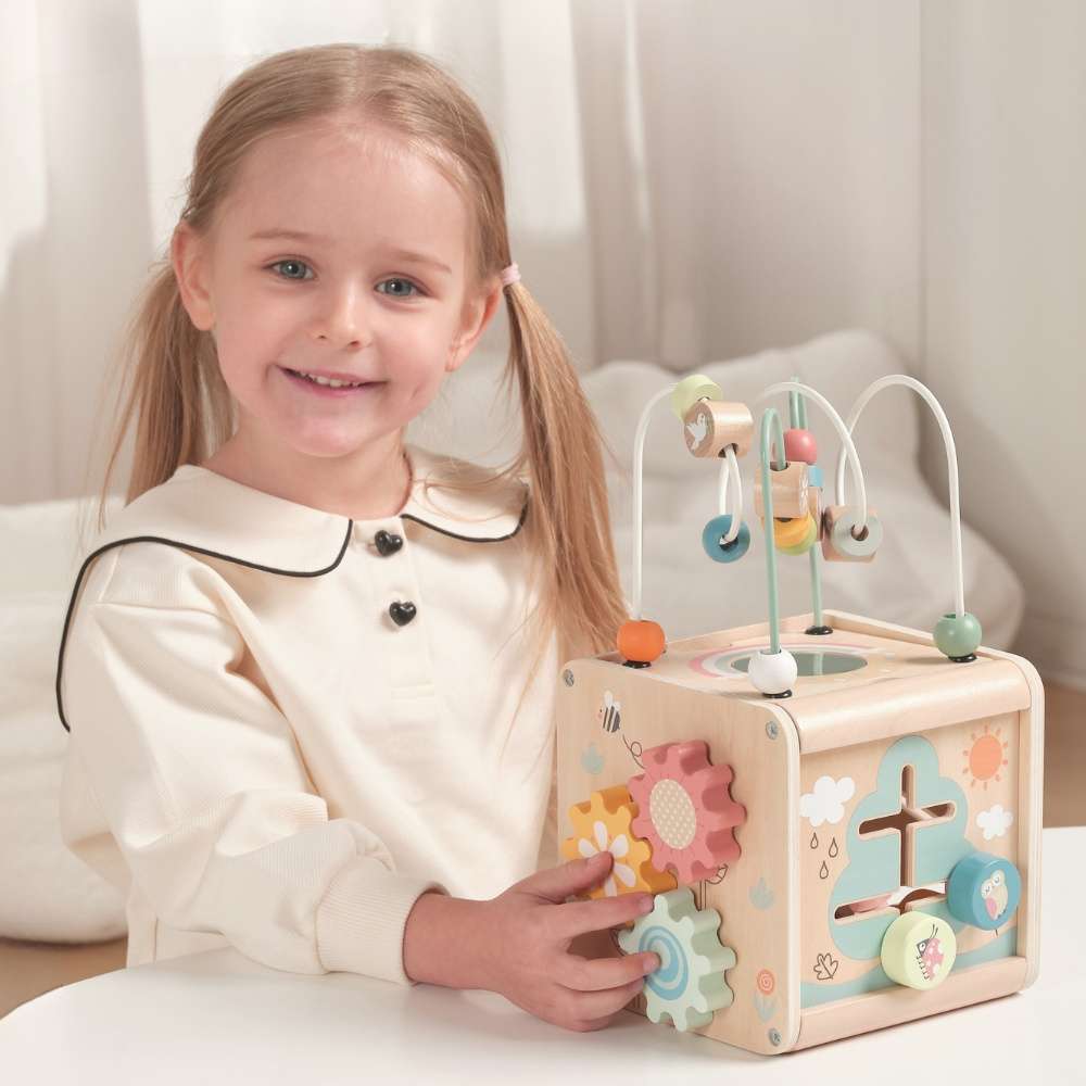 TookyToy - Nature Play Cube Activity Toy
