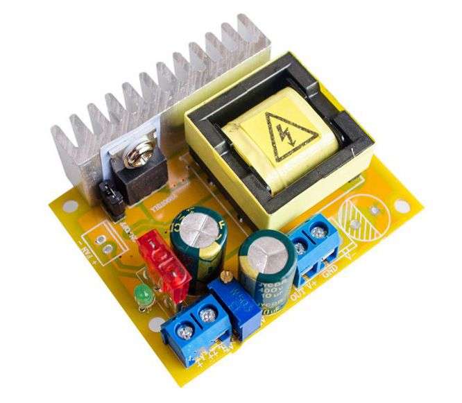 DC-DC BOOST CONVERTER I=8-32V O=45-390V 0.2A  DC-DC / 200252