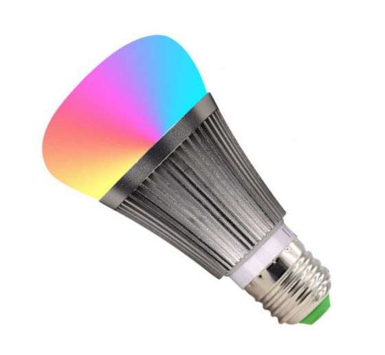 WIFI CONTROLLED E27 LAMP RGB 7-WATT 600-Lm V3