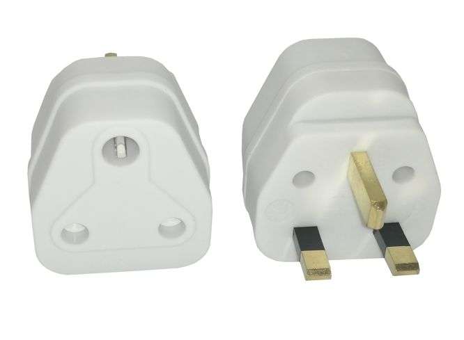 ADAP M/PLUG BRITISH-SA SOCKET  G065