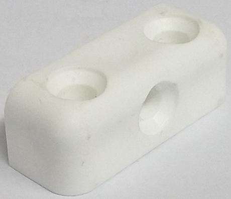 SHELF MOUNTING BRACKET PLASTIC BLOCK 3HOLES MODW