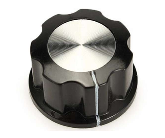 KNOB BAKELITE/PLASTIC WITH LINE 20x13x6.4  S8860