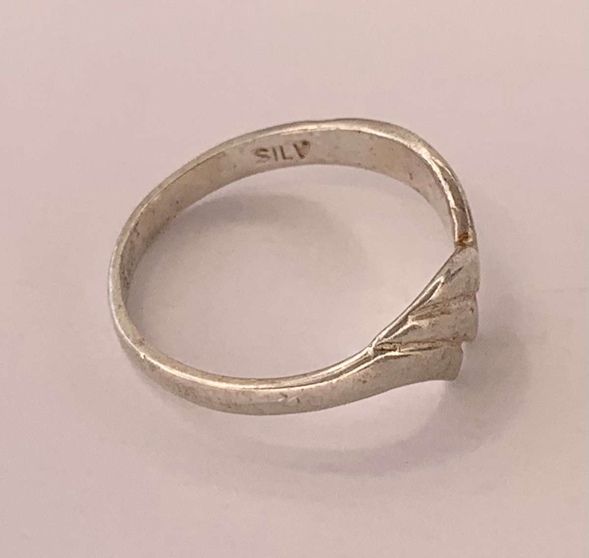 Ring - 925 Silver Mid Finger Band, V Shape With Pattern #ML273