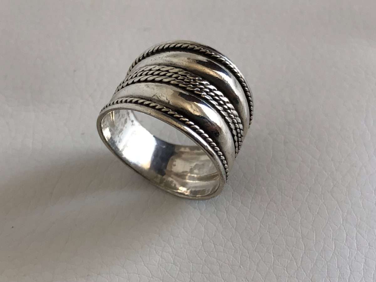 925 Silver Ring With Wide Rope And Plain Design #ML330 R395.00 | Dimensions: Size V, 17mm thick