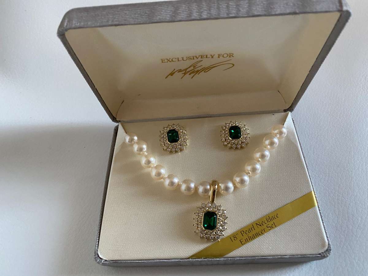 Jewellery Set - Necklace & Earrings Set , 18" Pearl Necklace Enhancer Set, Emerald Green Colour