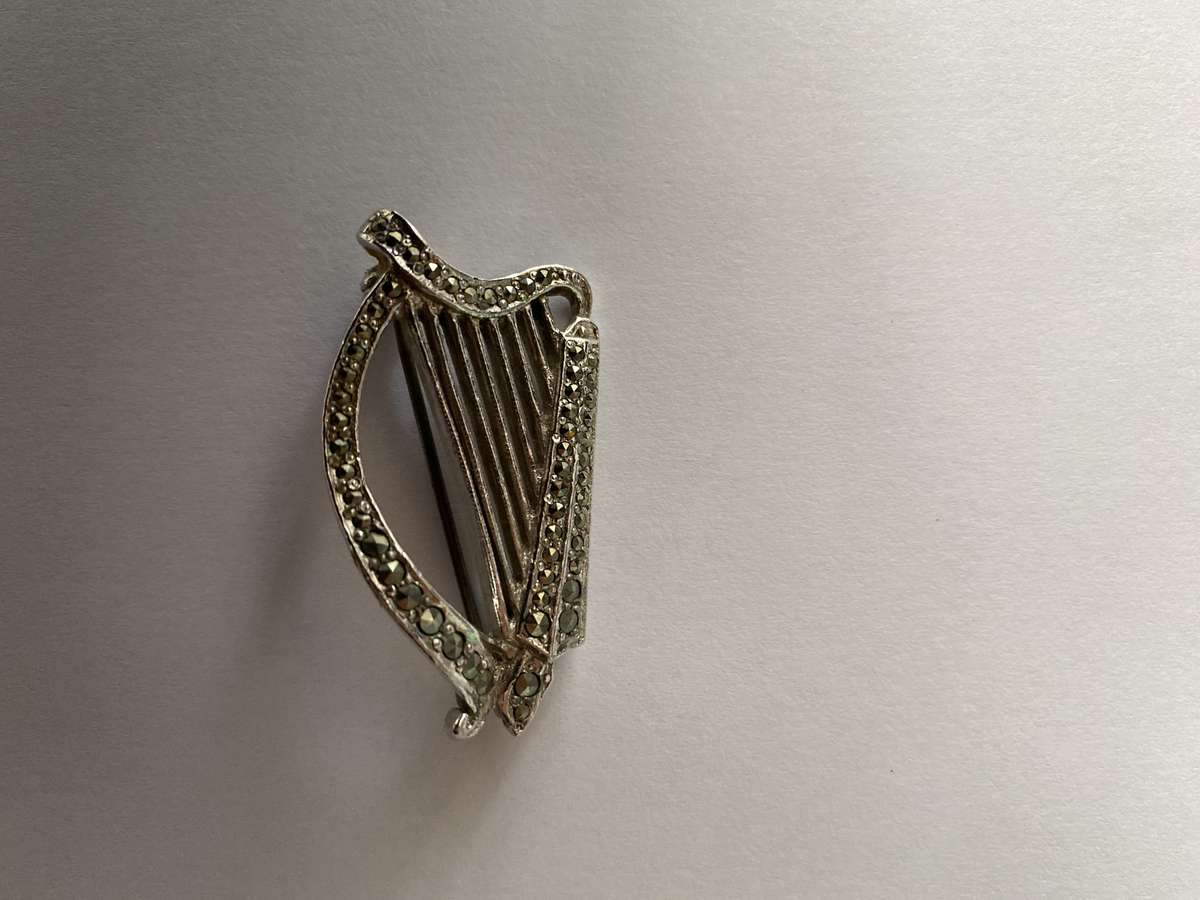 Brooch - Marcasite Harp. Silver Plated #ML656