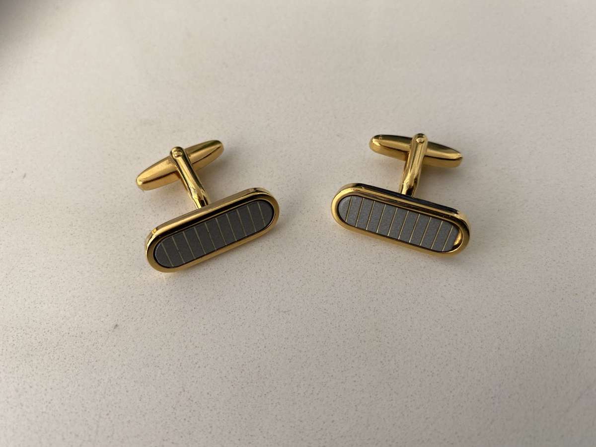 Gold Plated Cuff Links With Grey Slats #ML689 | Dimensions: 25mm x 10mm