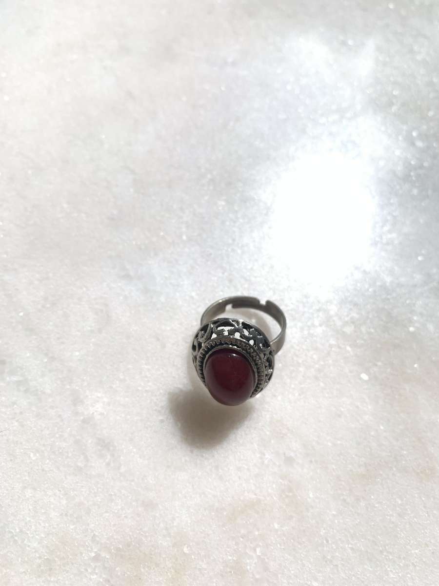 Adjustable Silver Tone Ring With Red/Brown Bead on Top and swirl pattern below bead #ML854 | Dime...
