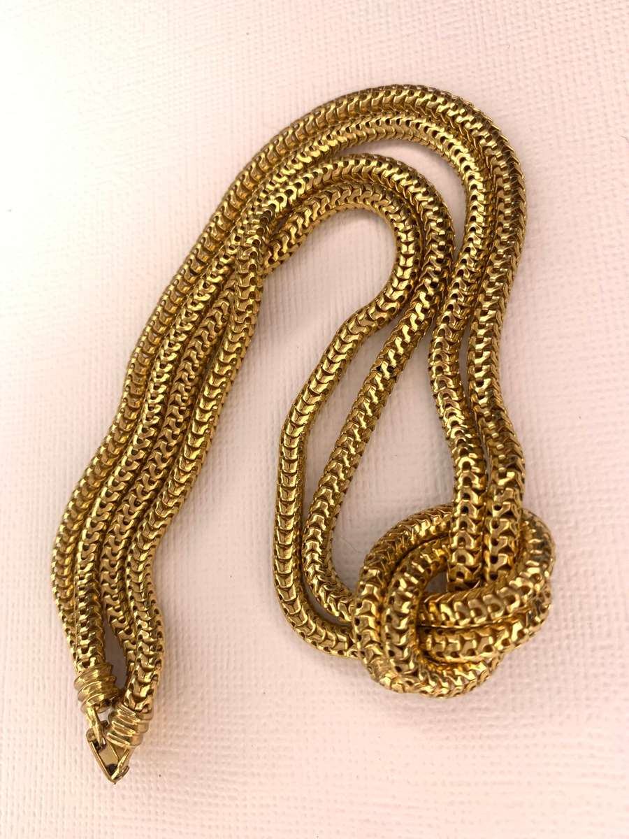 Necklace - Thick Gold Plated Chain With Decorative Knot