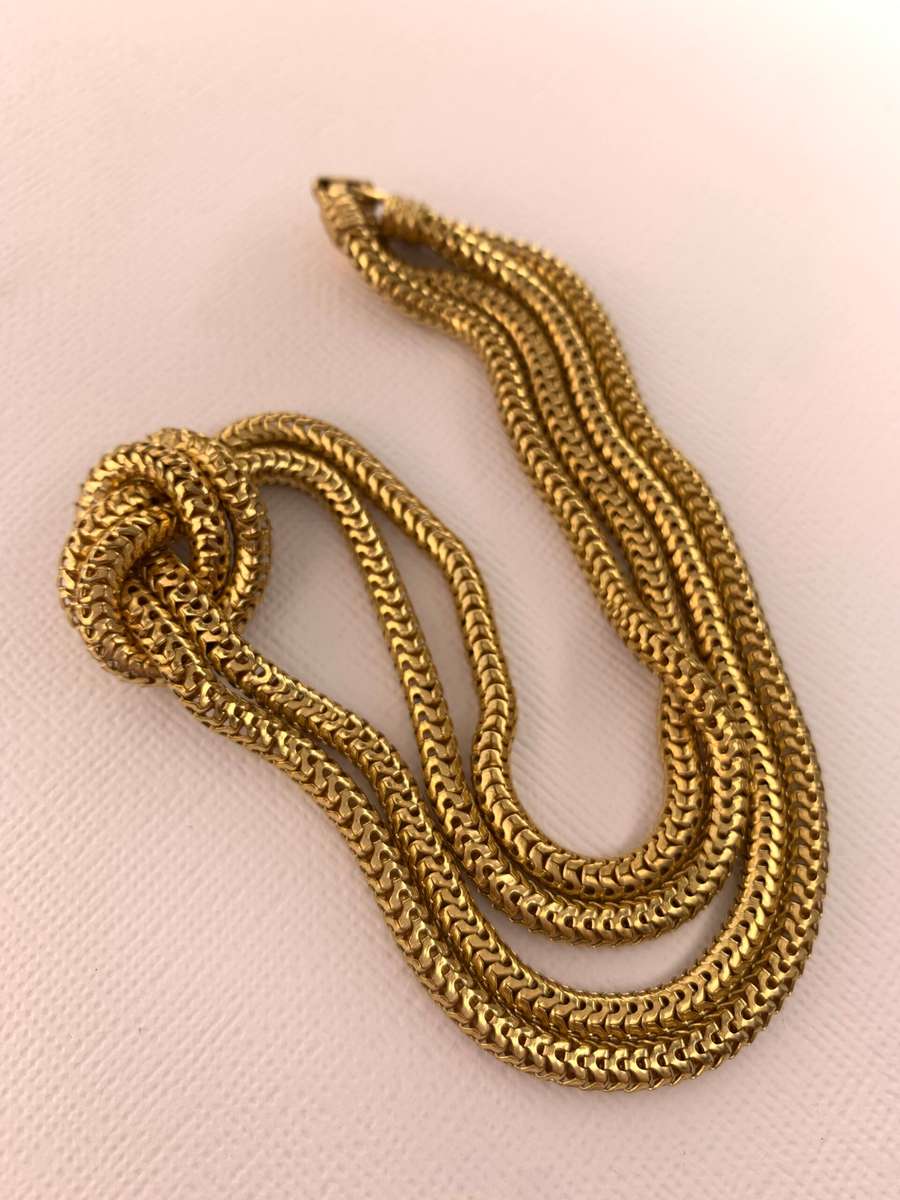 Necklace - Thick Gold Plated Chain With Decorative Knot