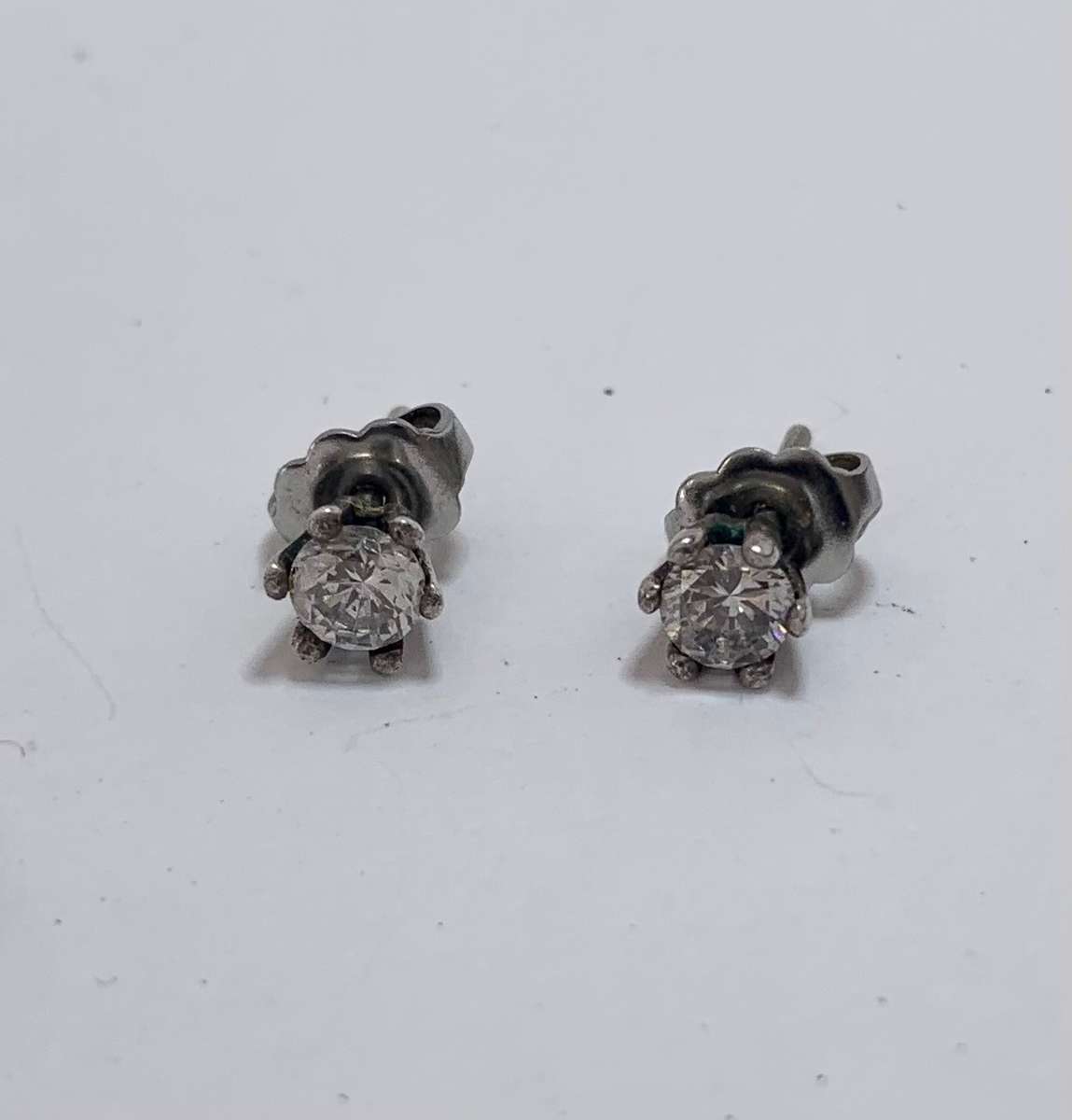 Earrings - Studs with Diamante. Silver Colour #ML1077 R195.00 | Dimensions: Diamante 5mm D