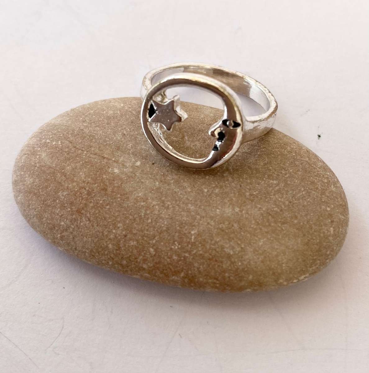 Ring - Band With Moon Circle and Star. Silver Colour #ML1417