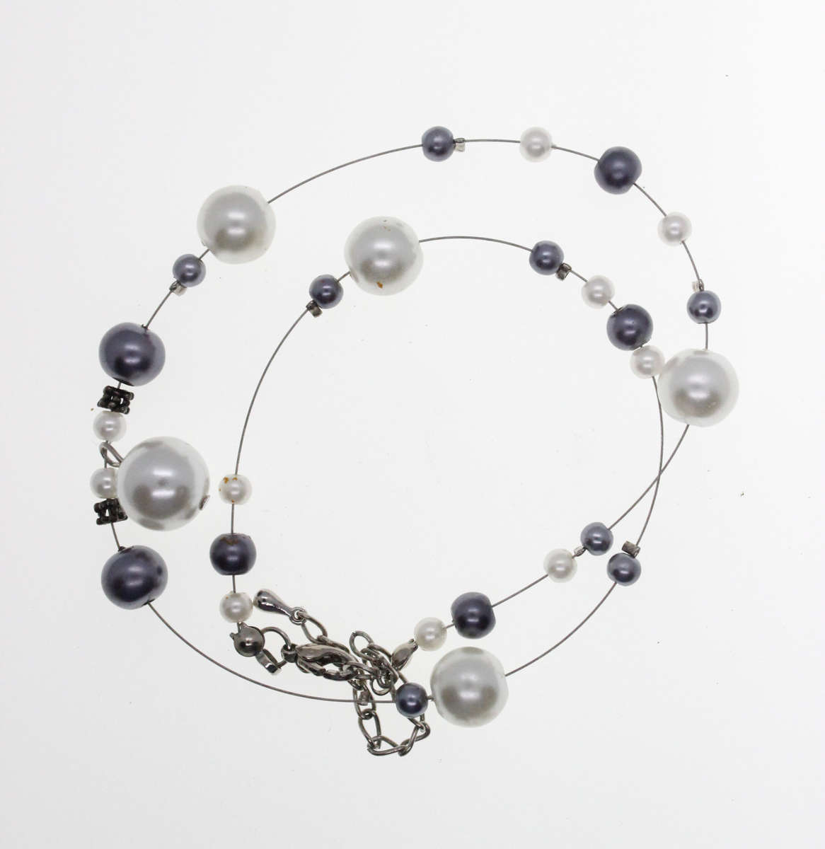 Necklace -  Silver Tone Pearly and Black Beaded Necklace on Gut . Assorted Sizes - ML2588