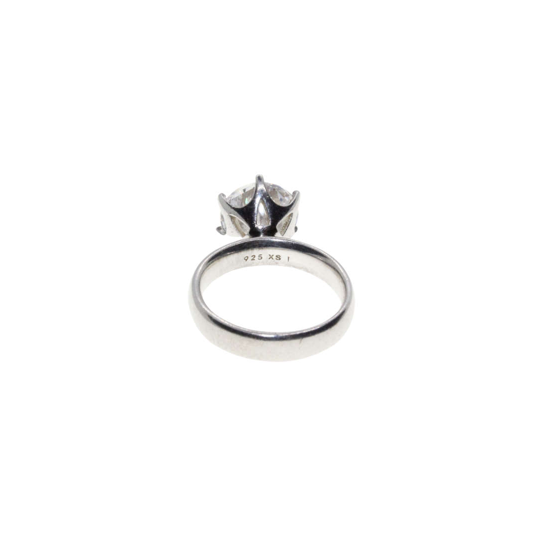 Ring - 925 Silver Ring with Large Clear Stone in Claw Setting. Stamped Spinning - ML2873
