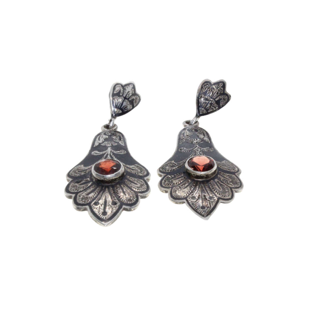 Earrings - 925 Silver Vintage Dangle Siam Pattern.  Red Centre Stone. Pierced ears. - ML3086