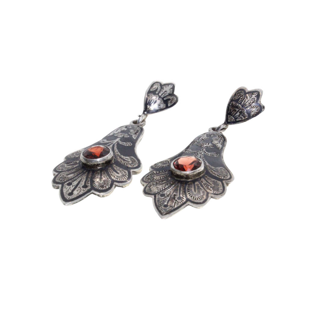 Earrings - 925 Silver Vintage Dangle Siam Pattern.  Red Centre Stone. Pierced ears. - ML3086